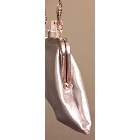 LULU TOWNSEND Silver Clutch Vintage W/Chain Strap Lucite Bow Clasp Closure - Picture 5 of 7